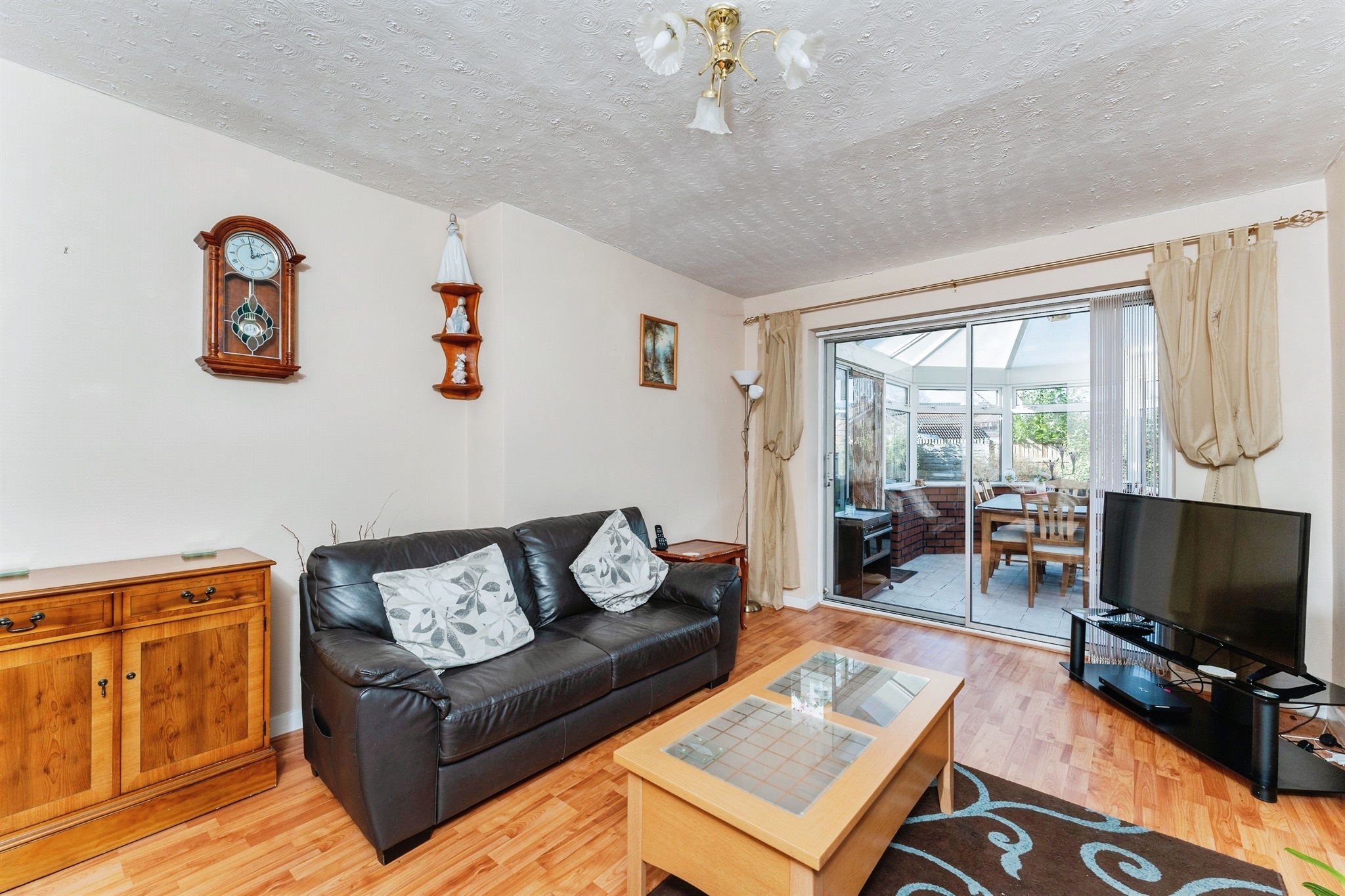 2 bed Detached Bungalow