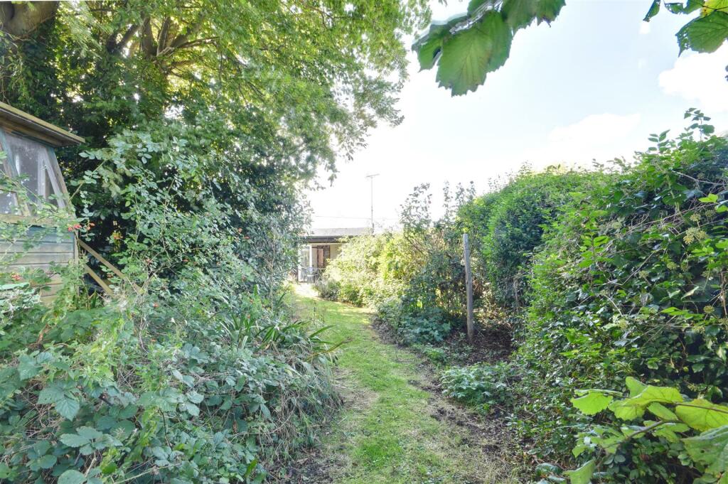 1 bed Detached Bungalow