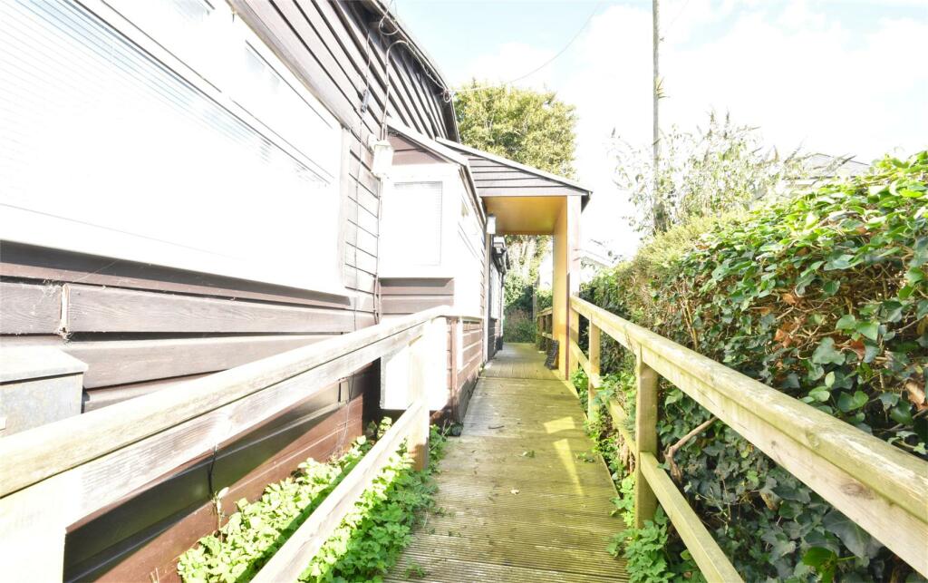 1 bed Detached Bungalow