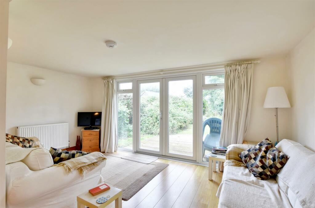 1 bed Detached Bungalow