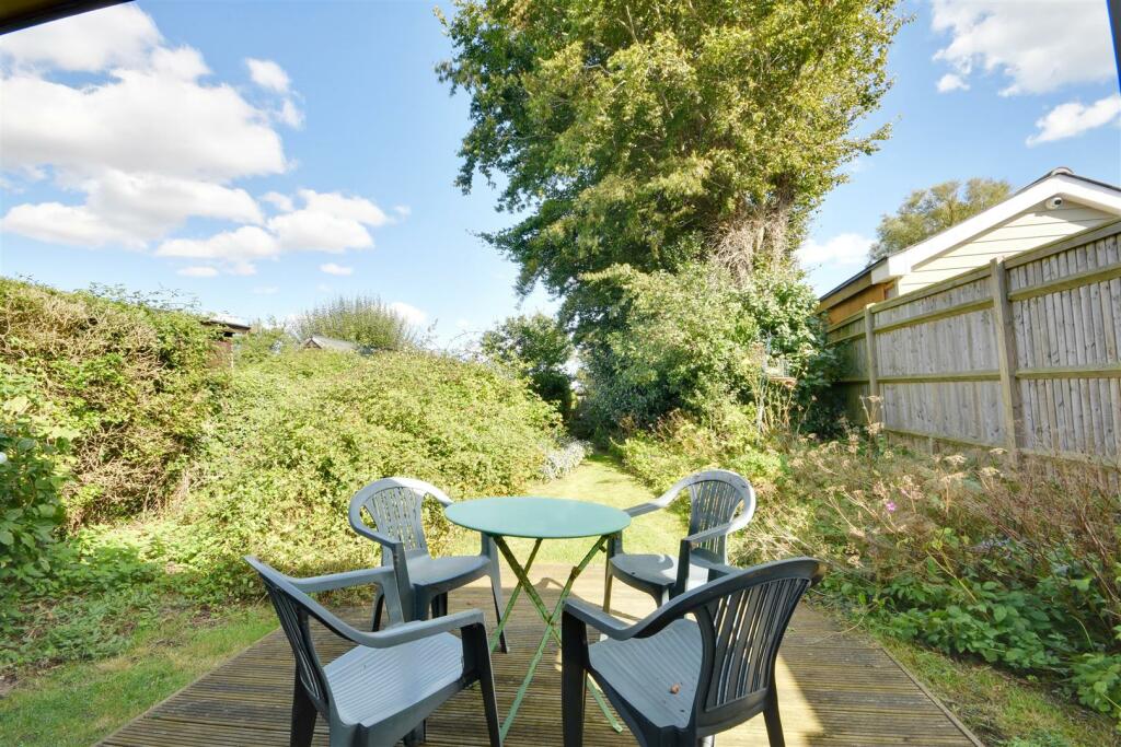 1 bed Detached Bungalow