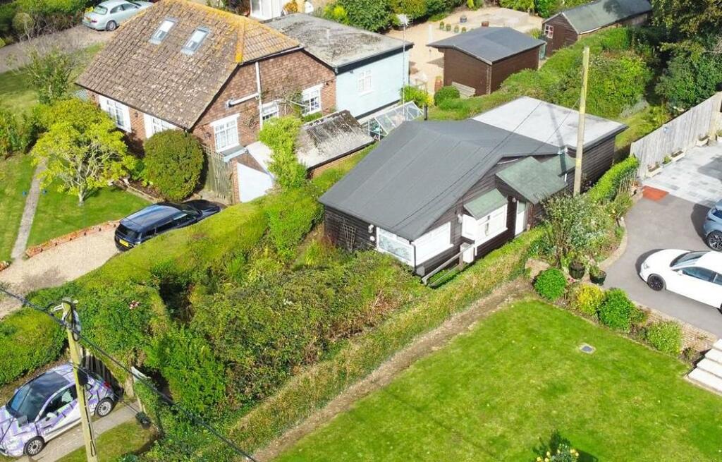 1 bed Detached Bungalow