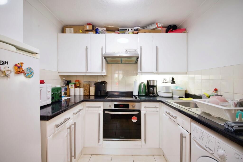 1 bed Apartment
