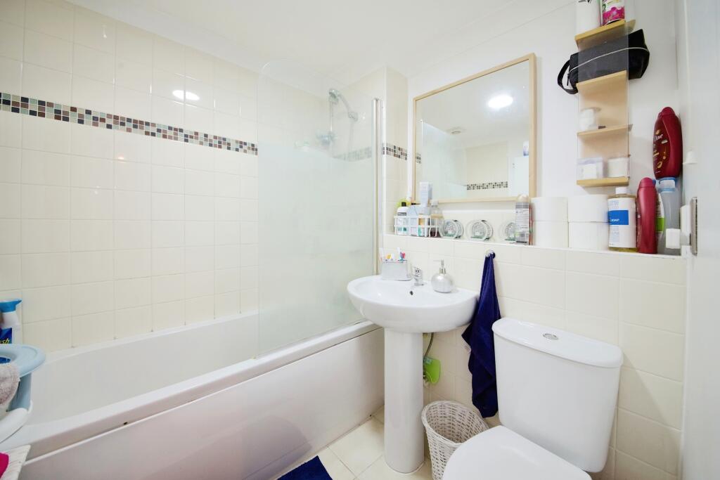 1 bed Apartment