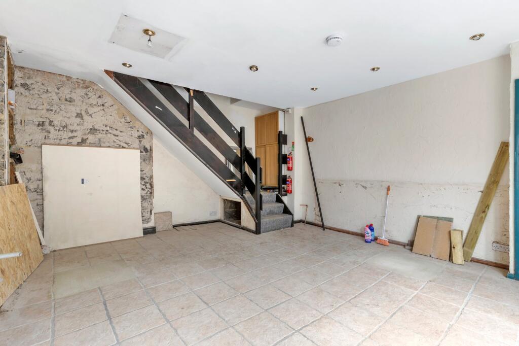 1 bed Terraced