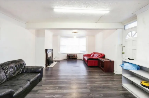 3 bed Semi-Detached