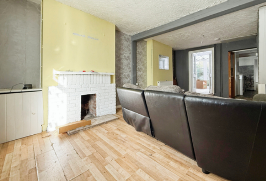 2 bed Terraced
