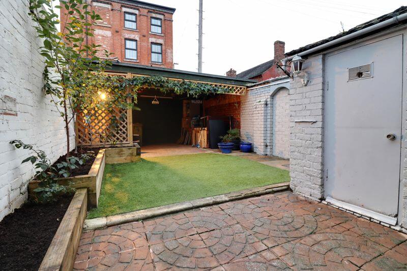 2 bed Terraced