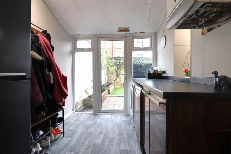 2 bed Terraced