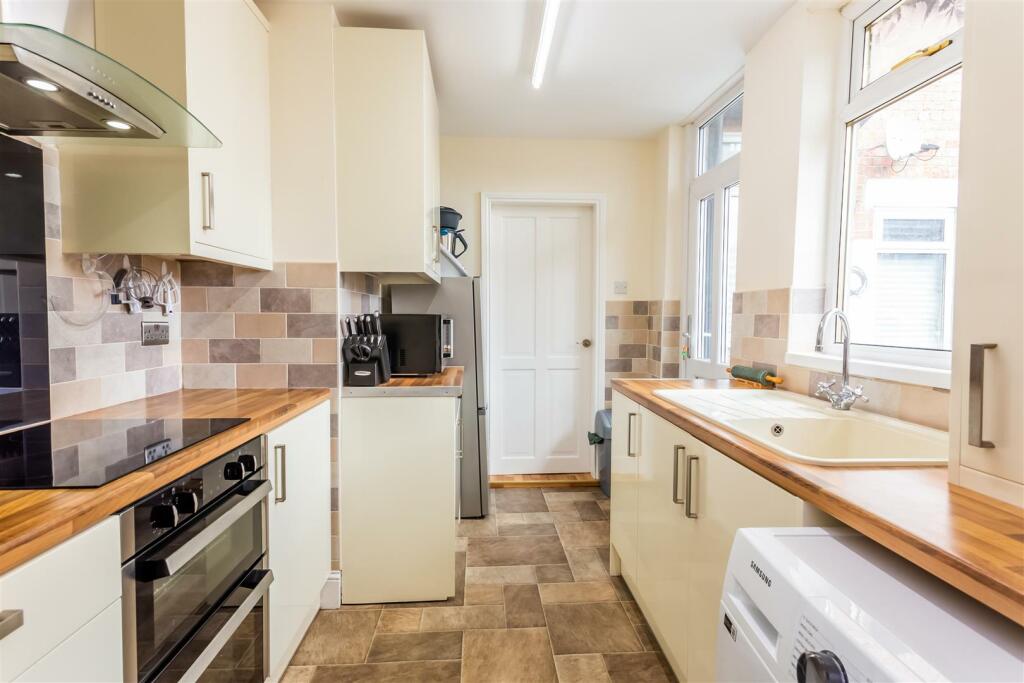2 bed Apartment