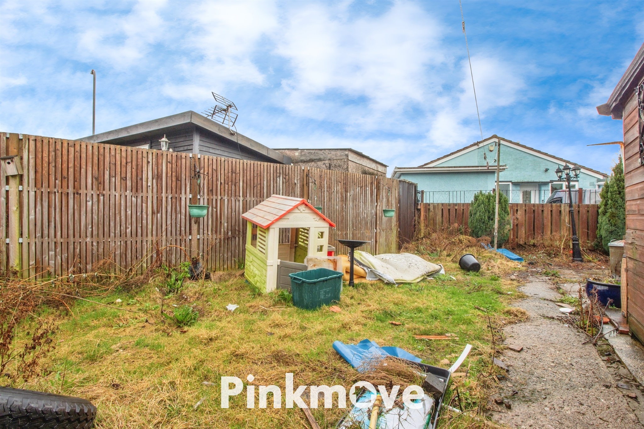 2 bed Semi-Detached Bungalow