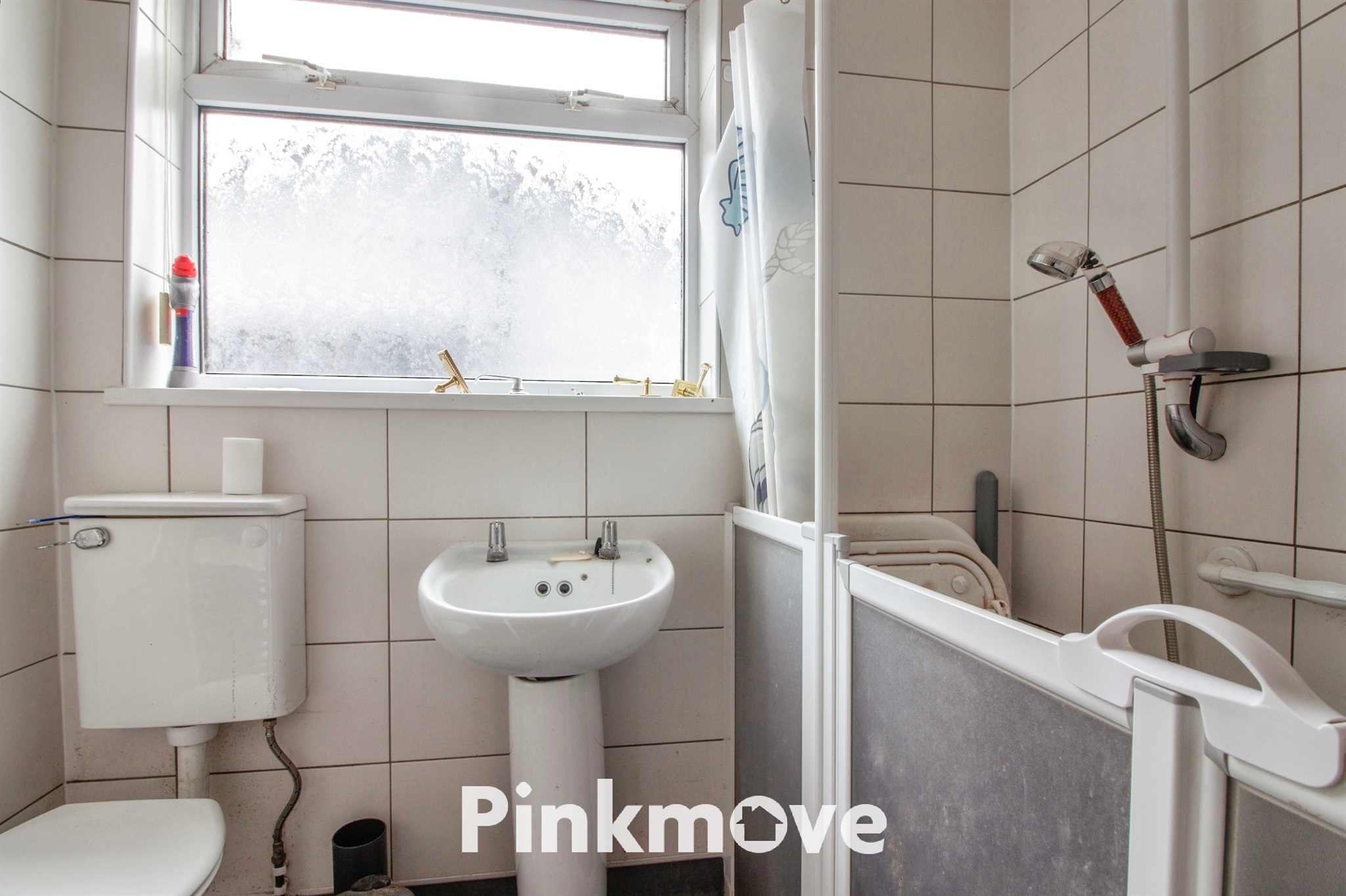 2 bed Semi-Detached Bungalow