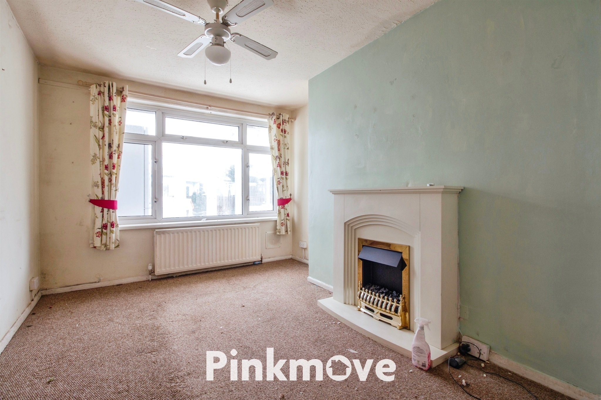 2 bed Semi-Detached Bungalow