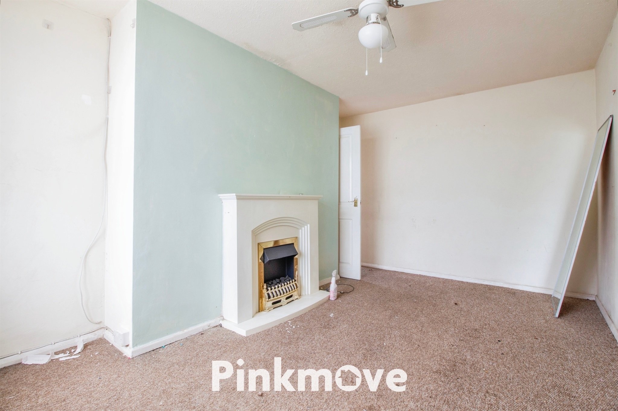 2 bed Semi-Detached Bungalow