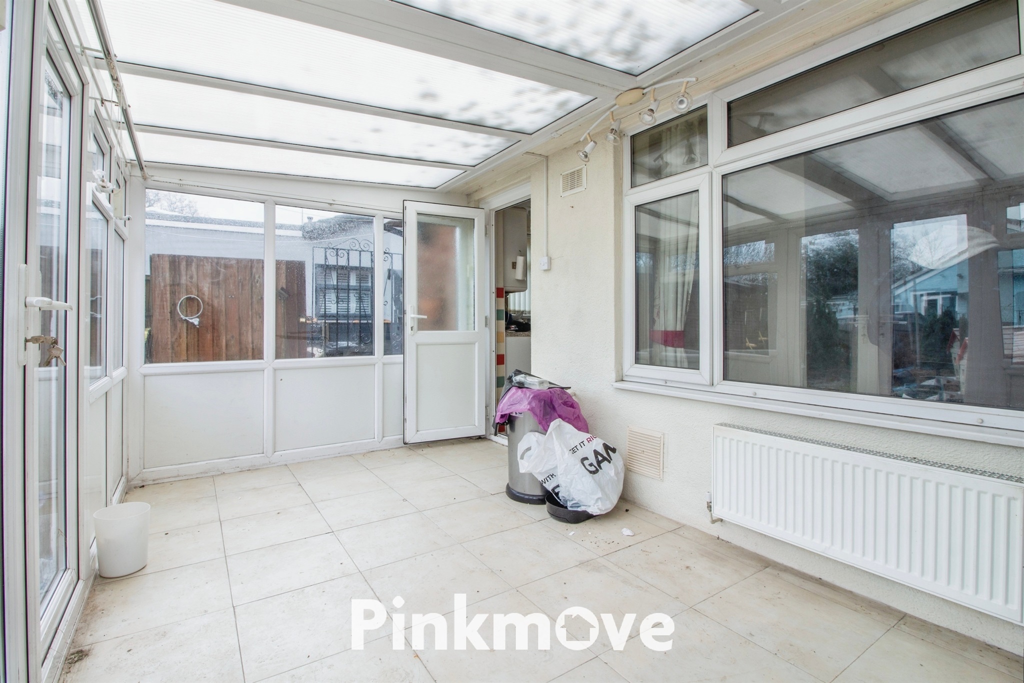 2 bed Semi-Detached Bungalow