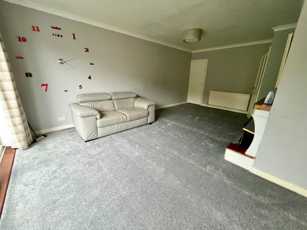 3 bed Semi-Detached Bungalow