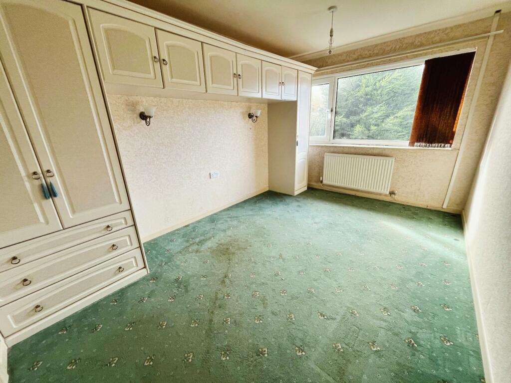3 bed Semi-Detached Bungalow