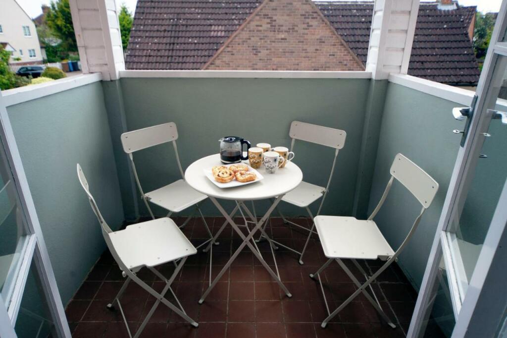 4 bed Town House