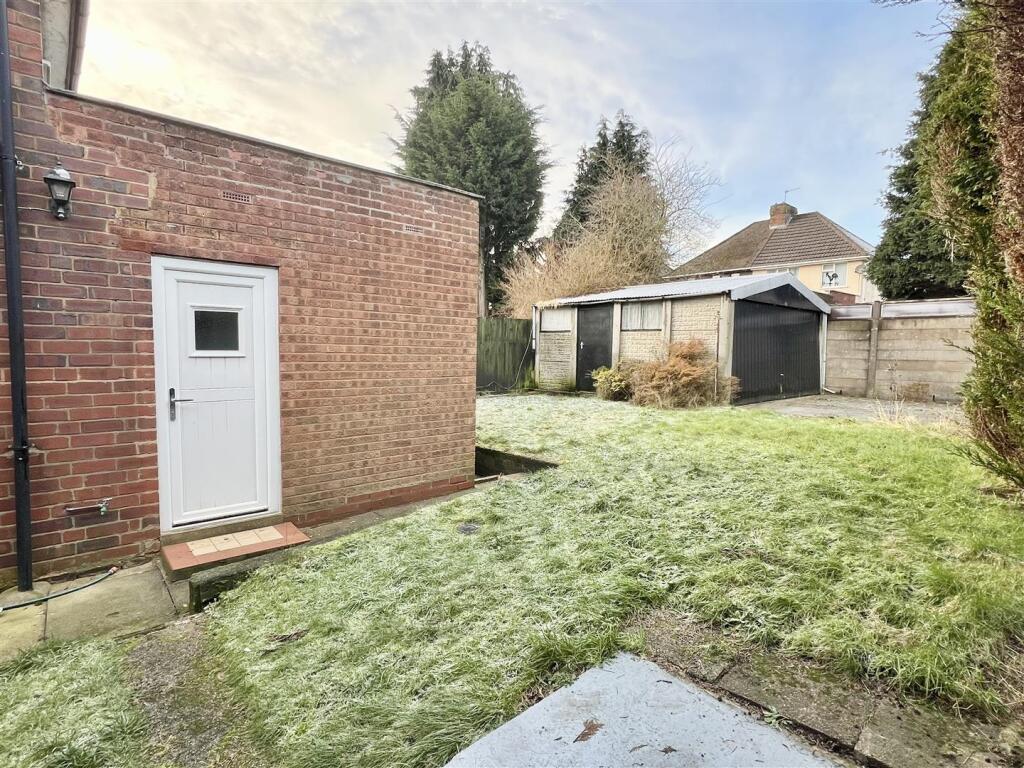 3 bed Semi-Detached