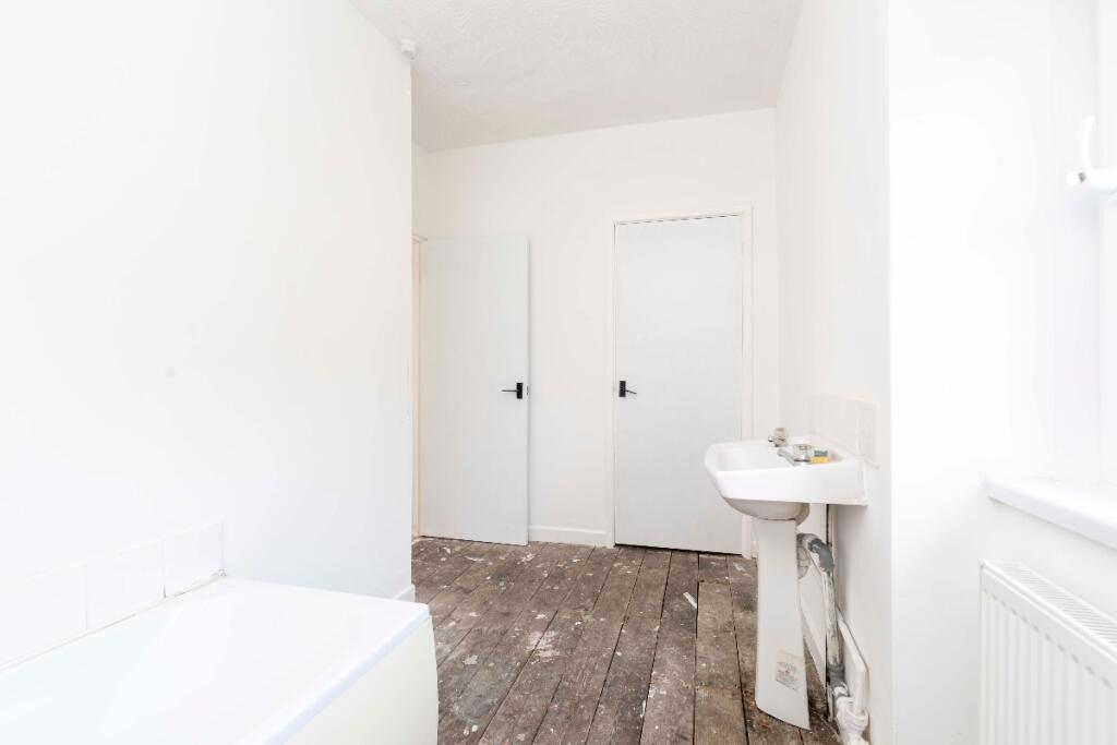 2 bed Terraced