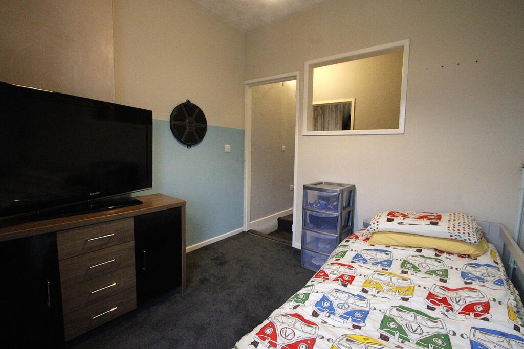 2 bed Terraced