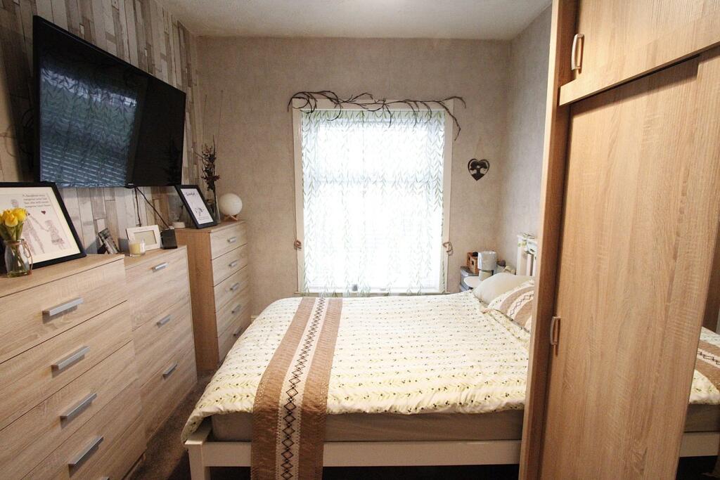 2 bed Terraced