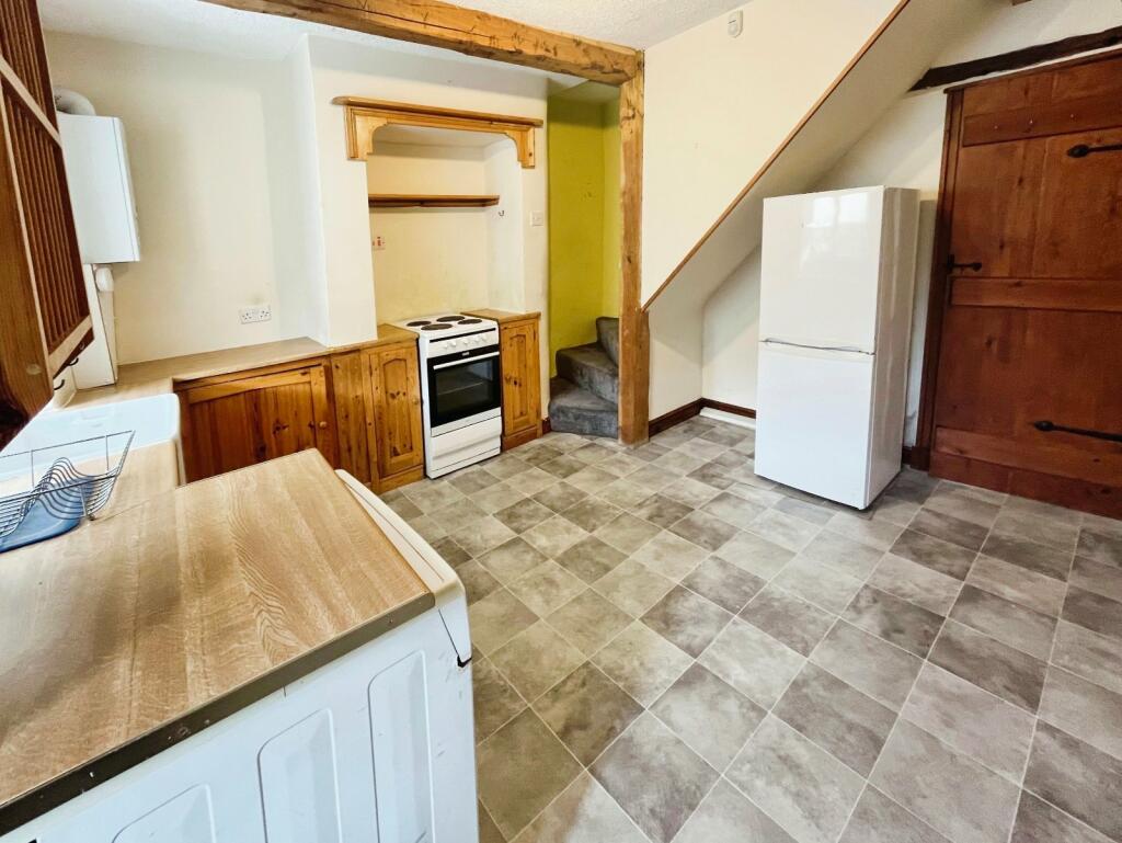 2 bed Character Property