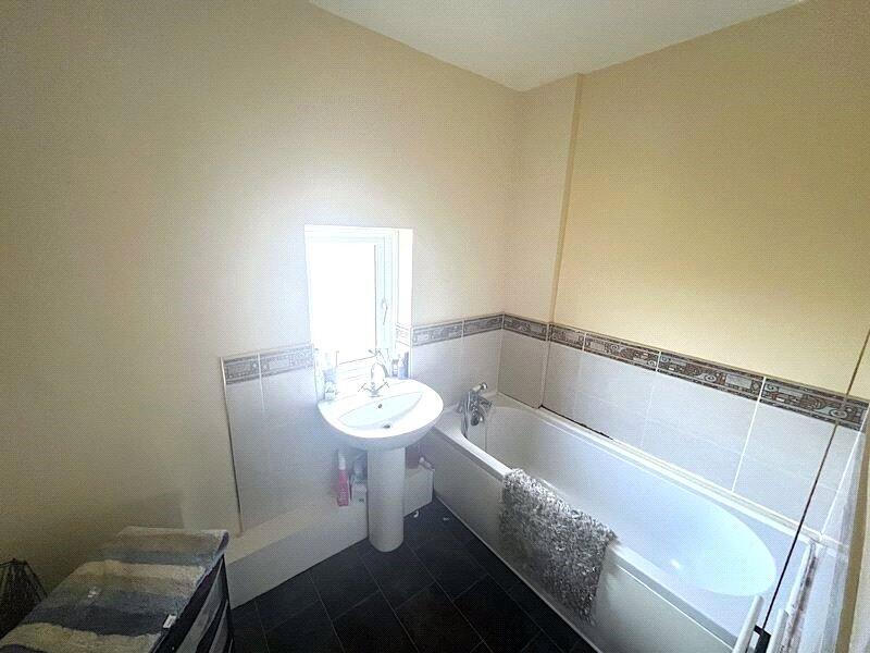 1 bed Apartment