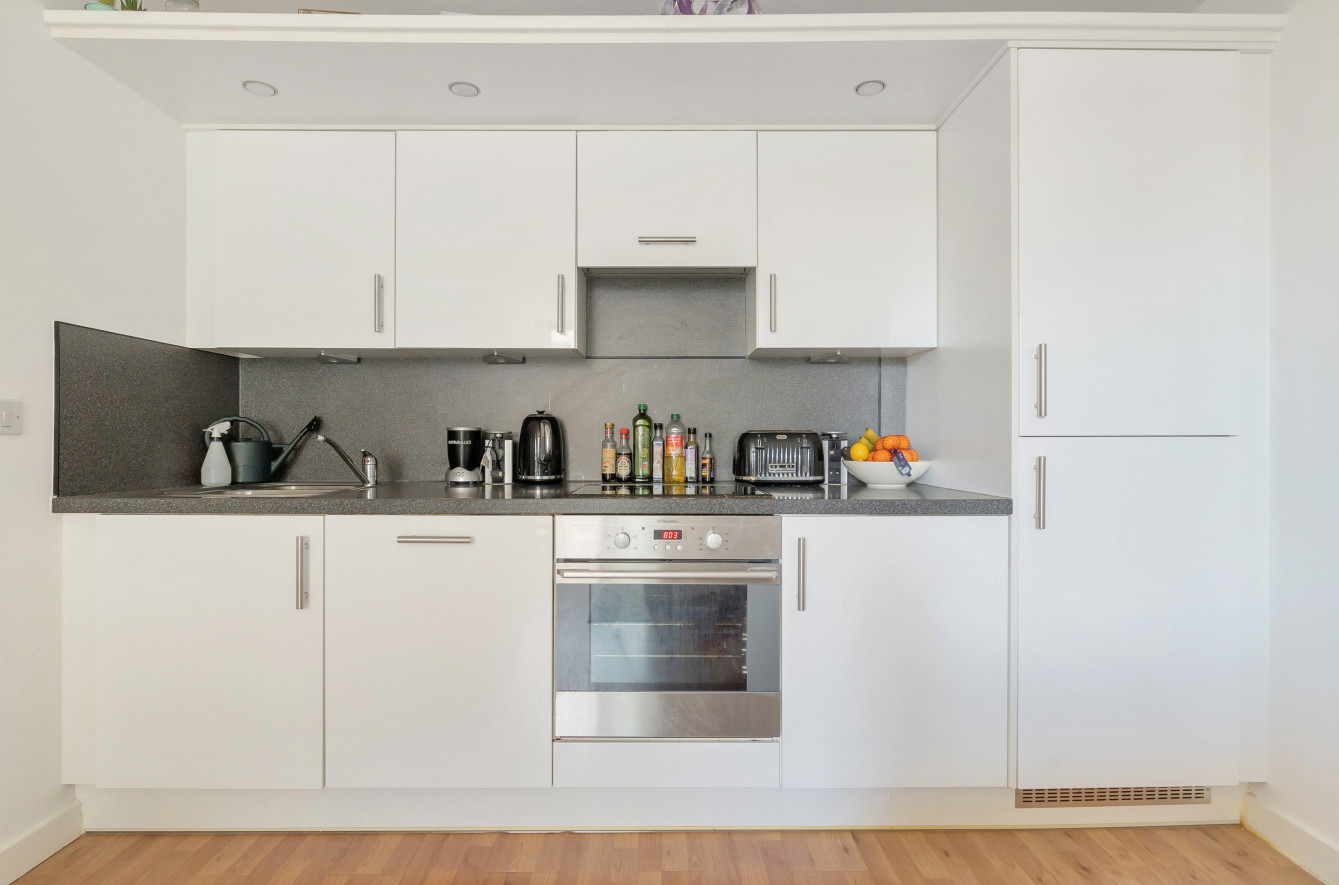 2 bed Block of Apartments