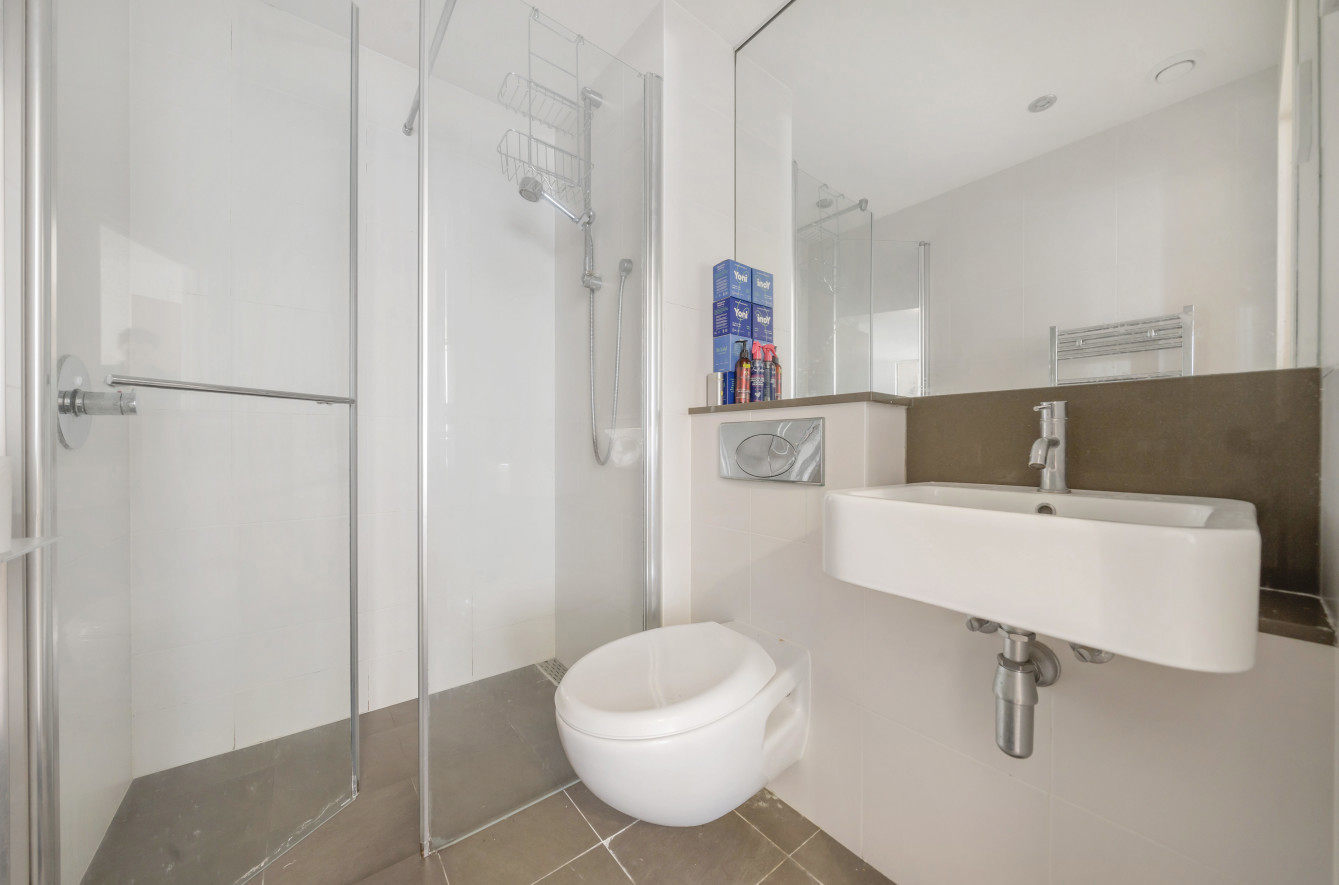 2 bed Block of Apartments
