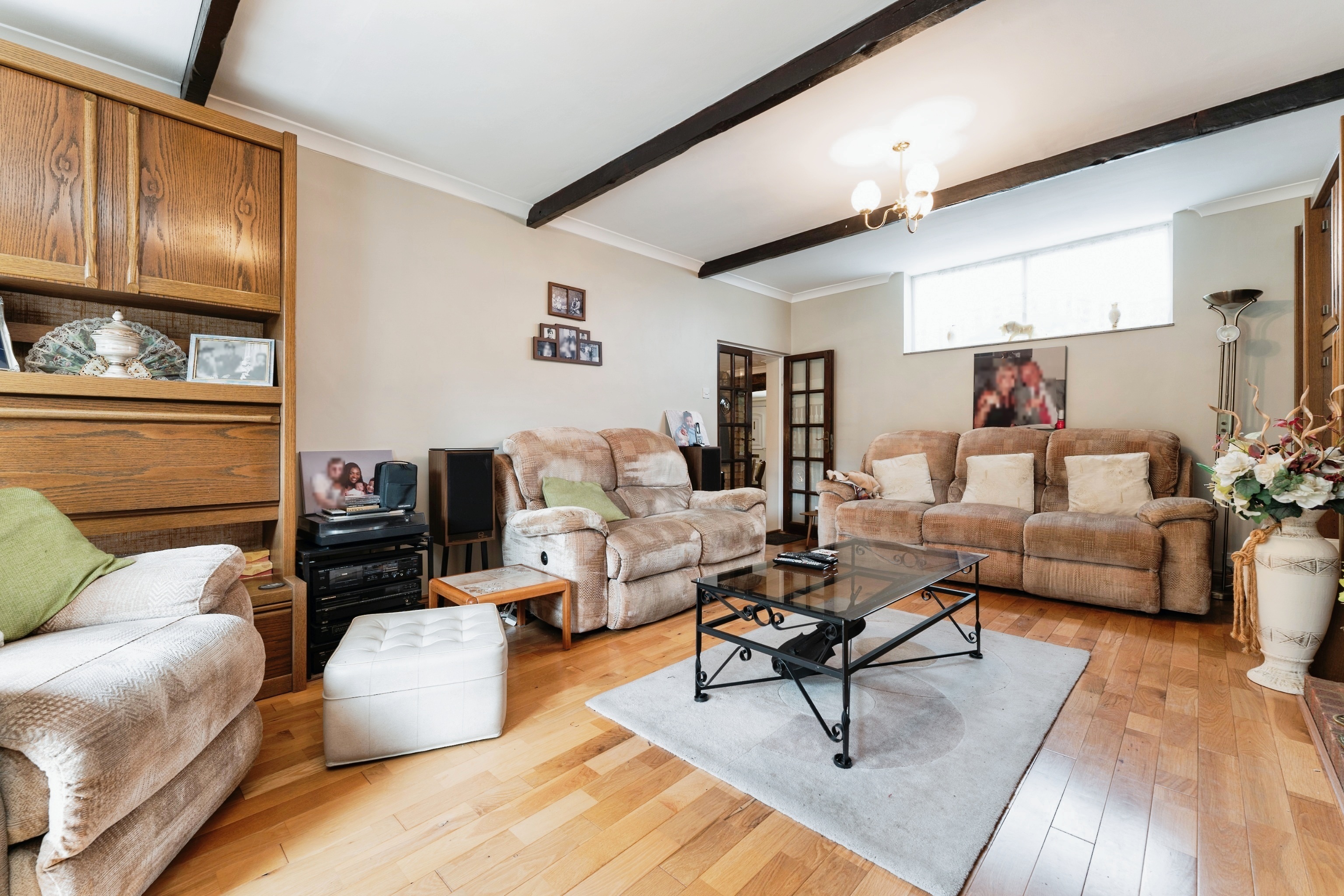 3 bed End of Terrace