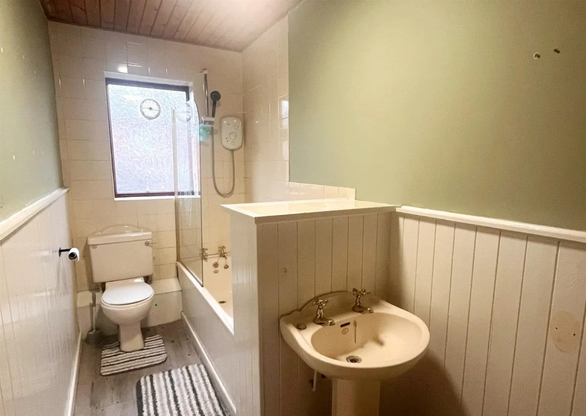 2 bed Terraced