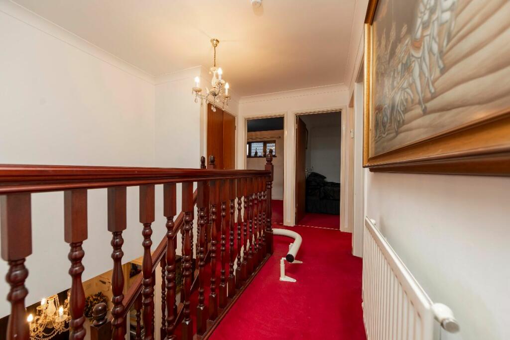4 bed Detached