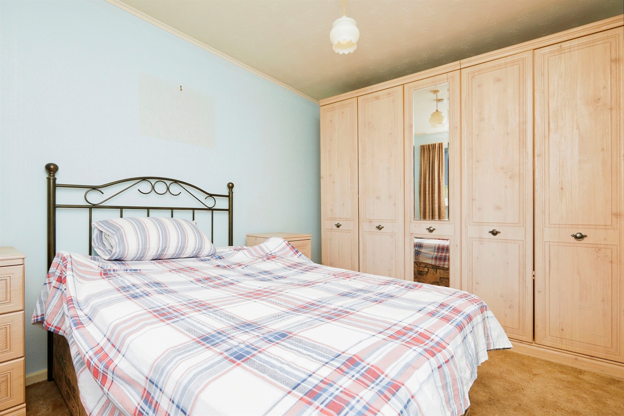 3 bed Semi-Detached