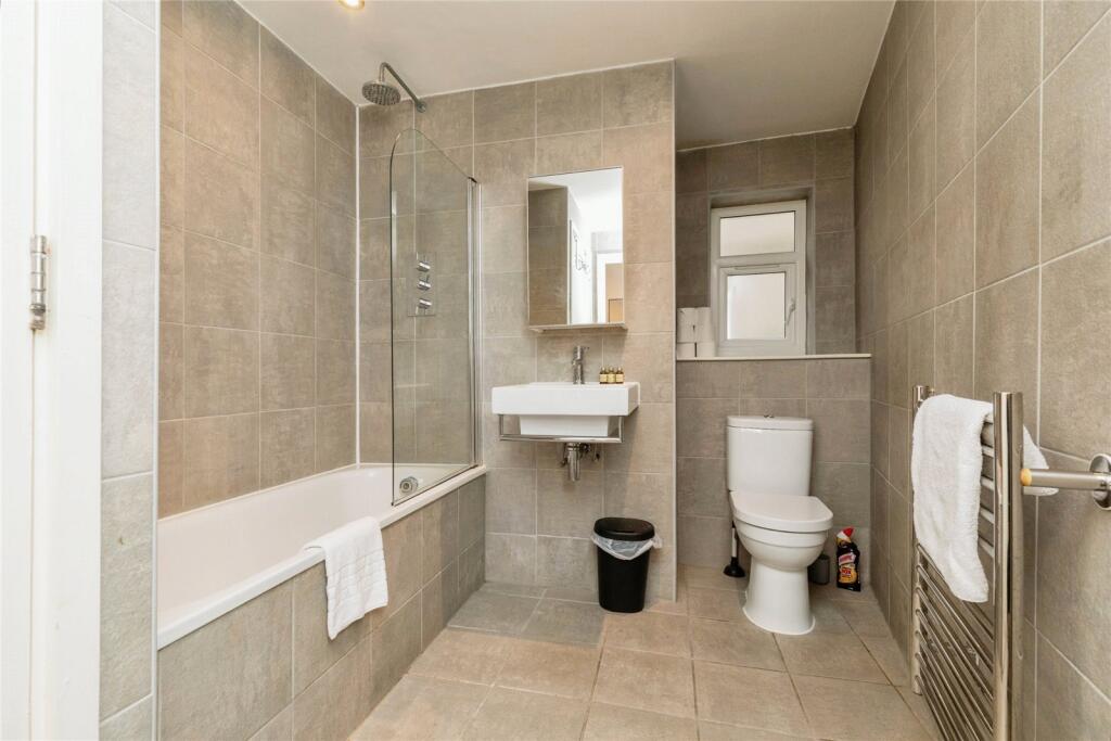 1 bed Apartment