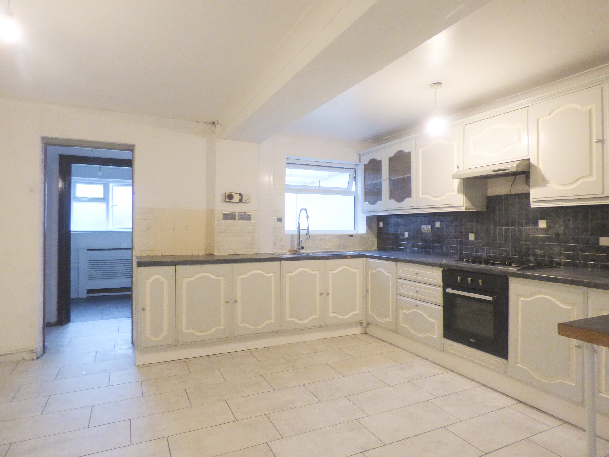3 bed Terraced