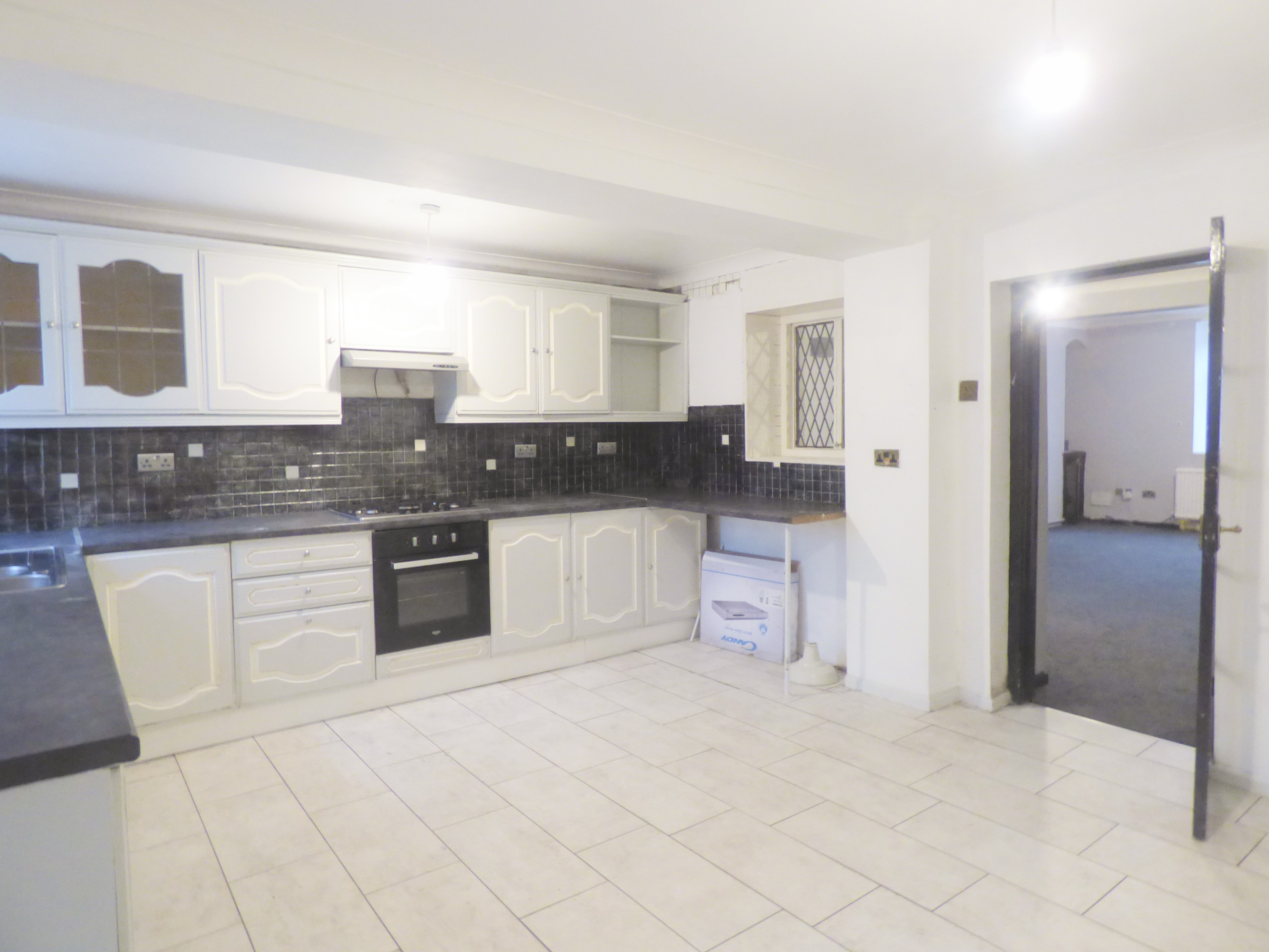 3 bed Terraced