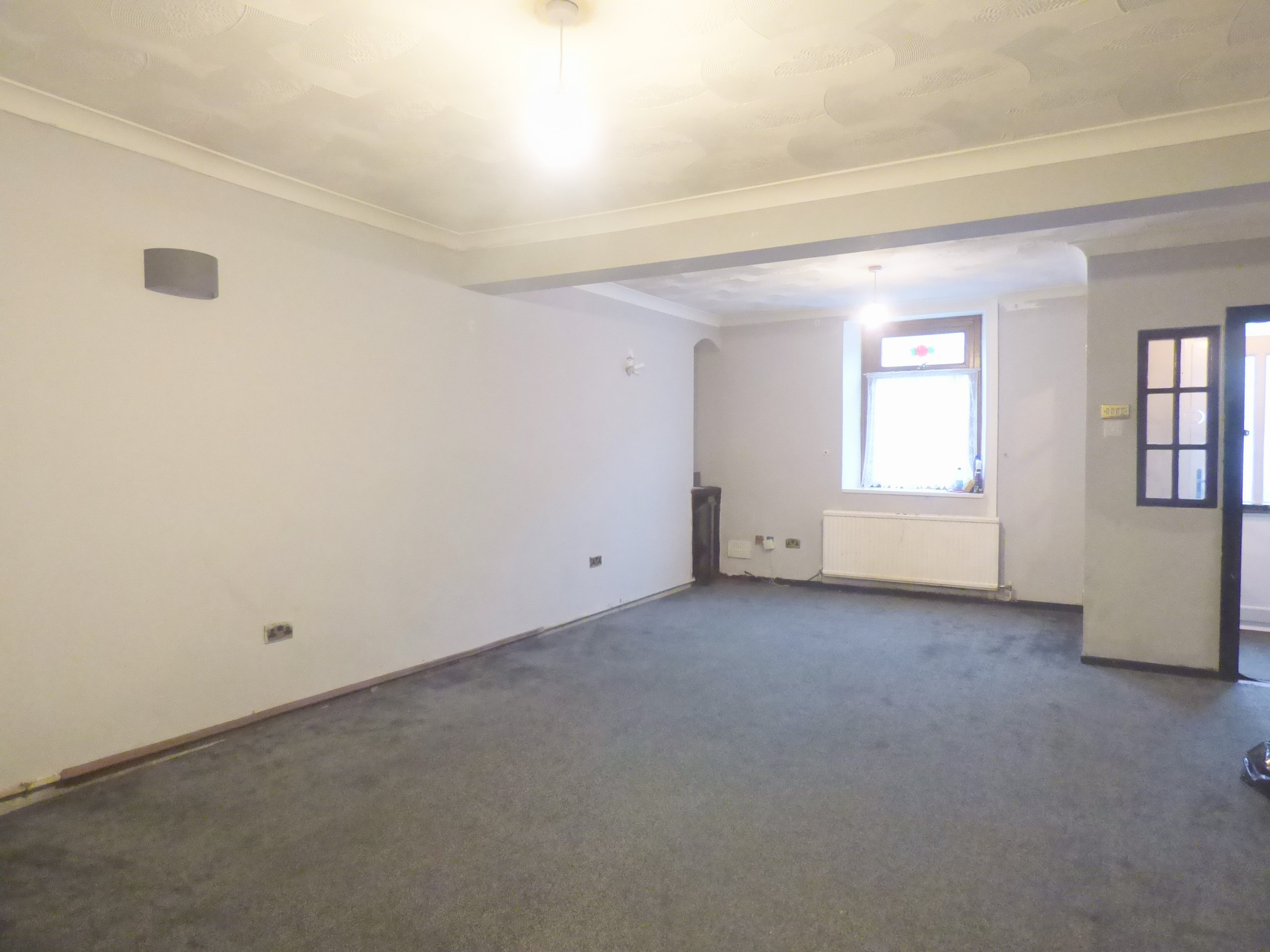 3 bed Terraced