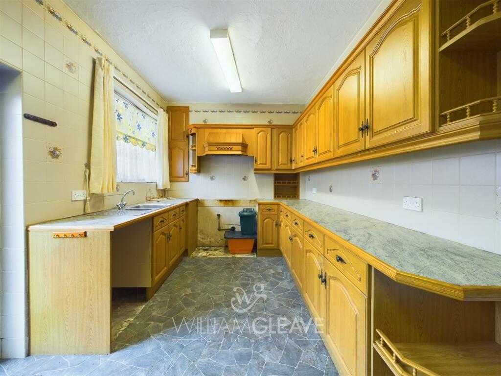 3 bed Character Property