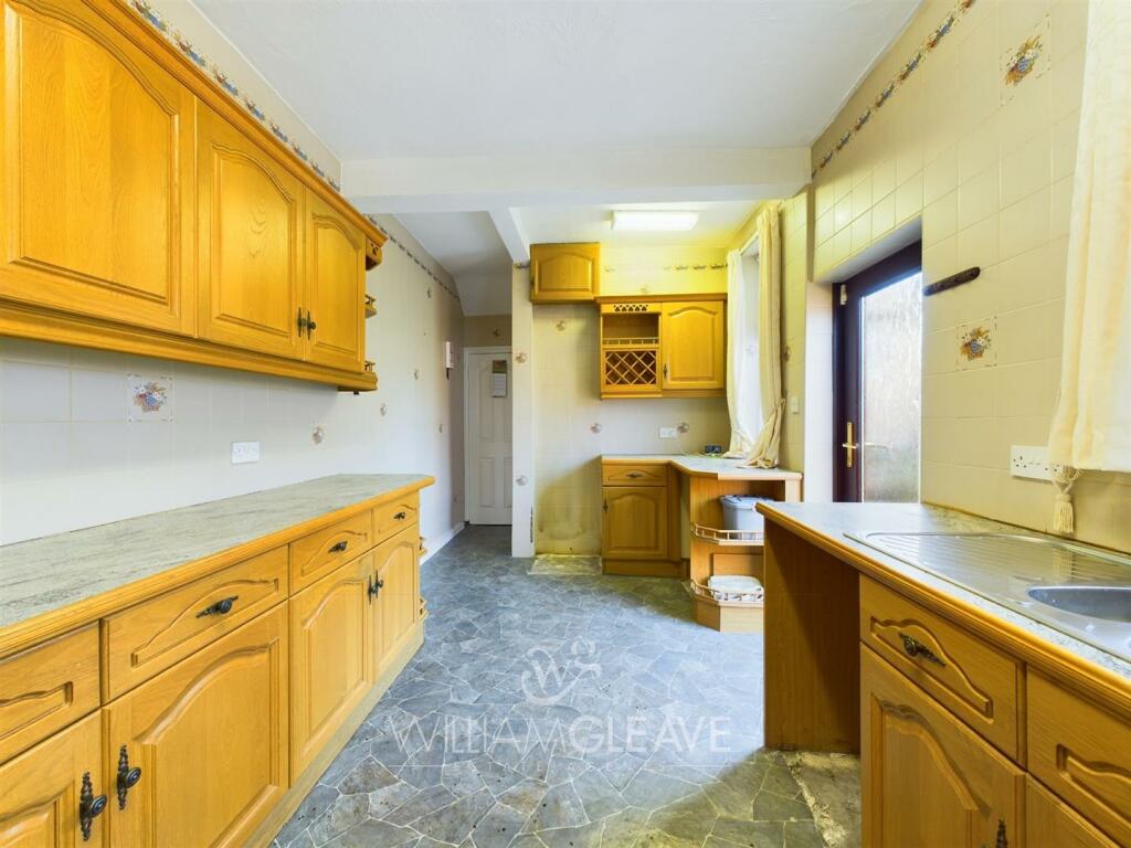 3 bed Character Property