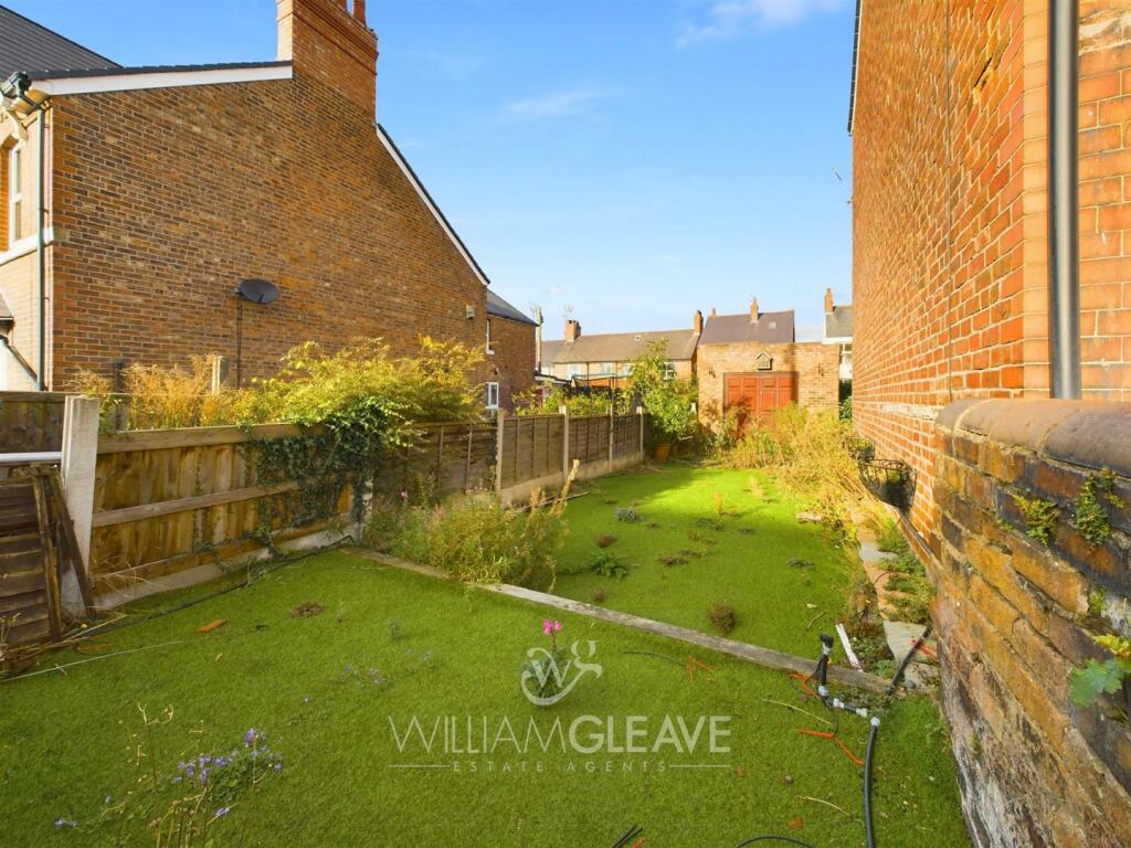 3 bed Character Property