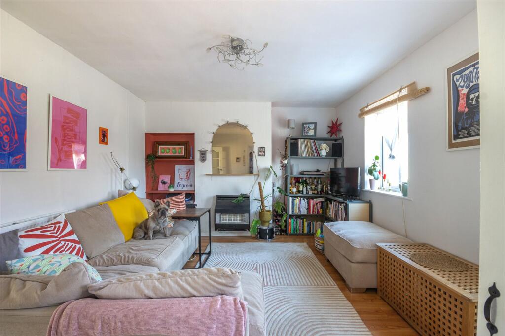 3 bed Semi-Detached
