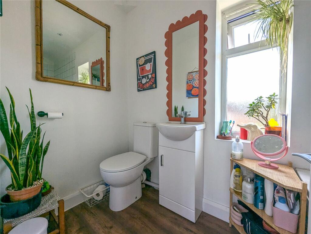 3 bed Semi-Detached