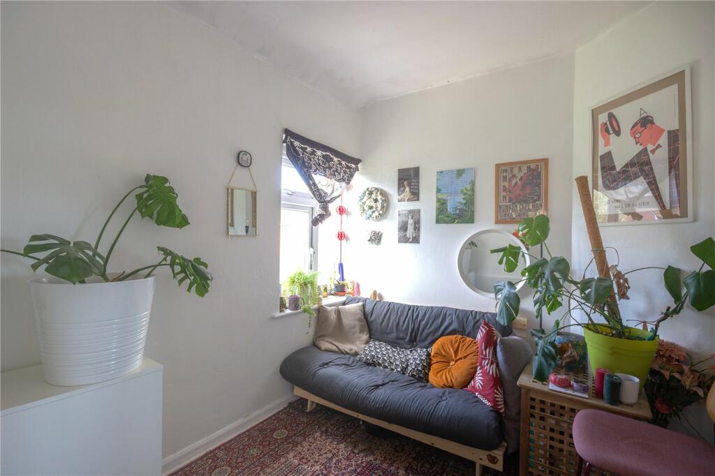 3 bed Semi-Detached