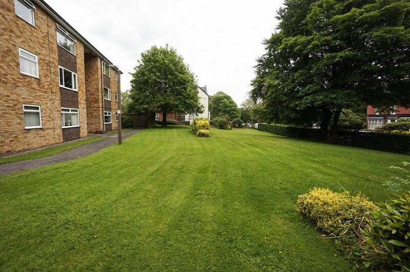 2 bed Apartment