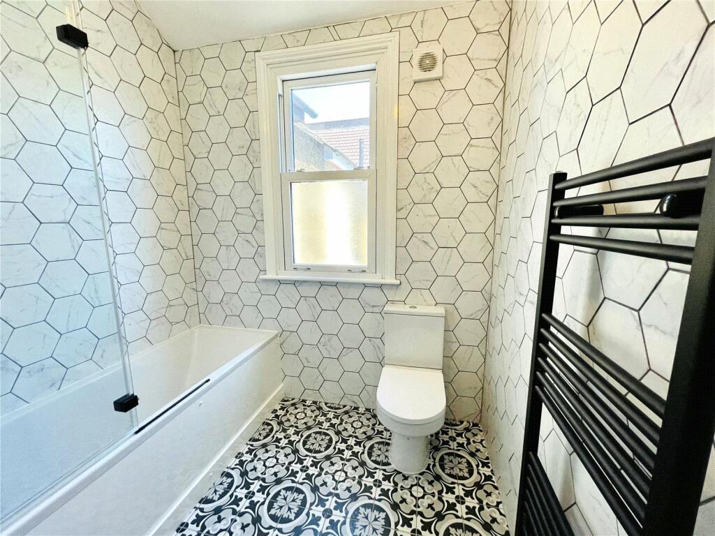 5 bed Semi-Detached