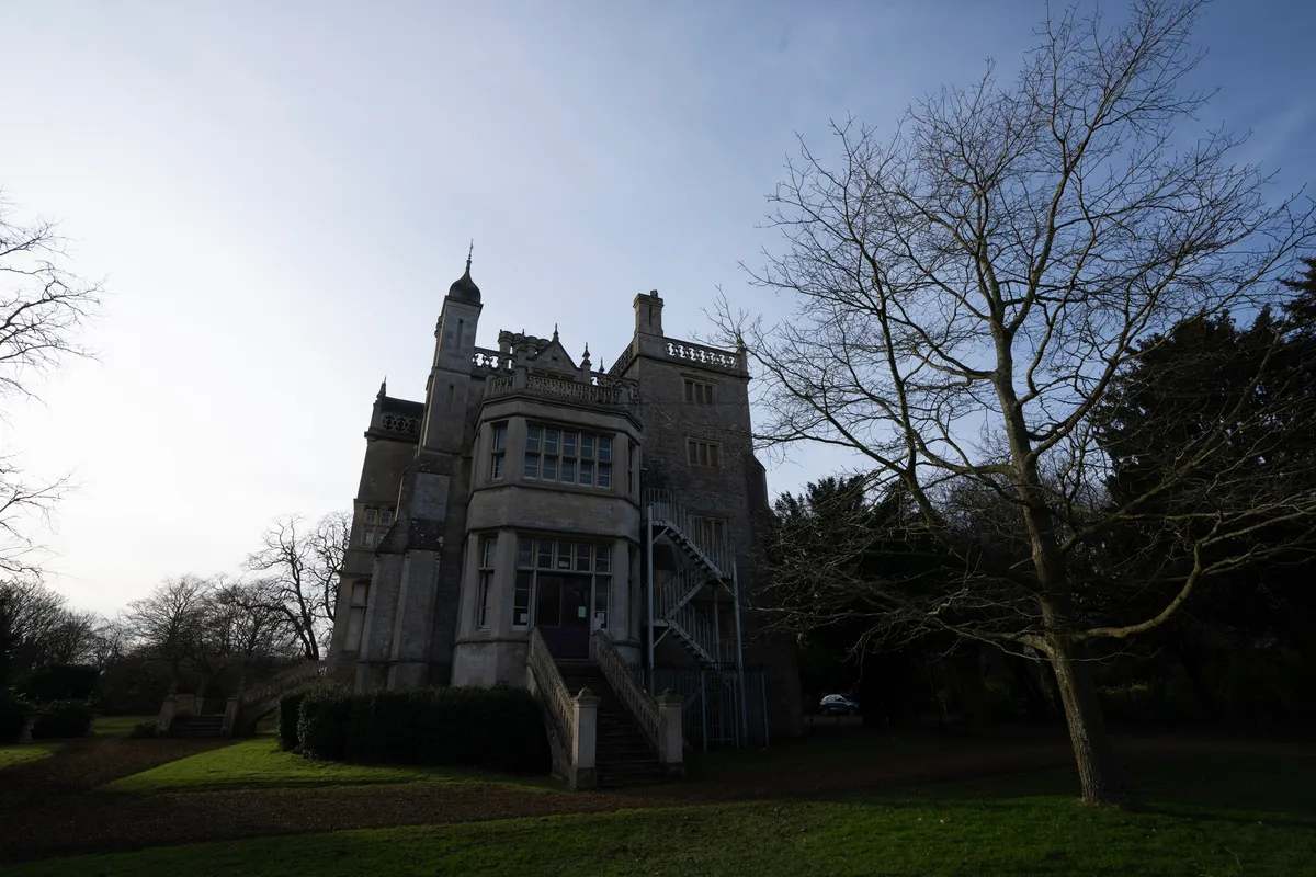 25 bed Country House
