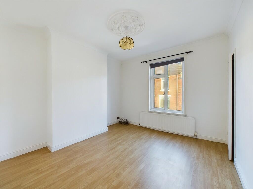 2 bed Terraced