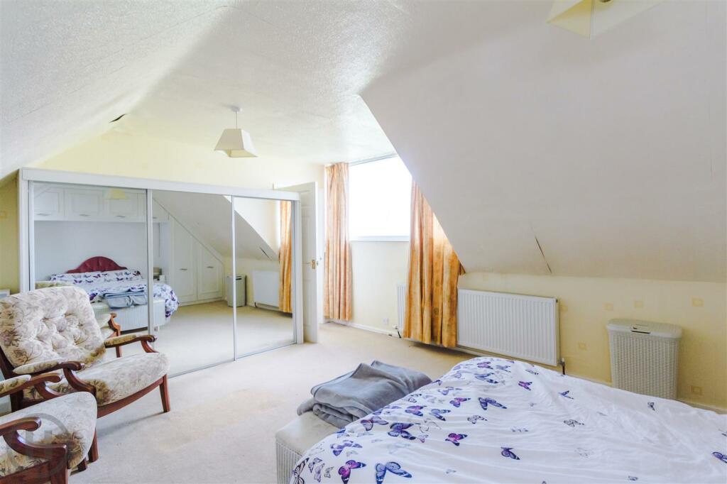 3 bed Detached Bungalow