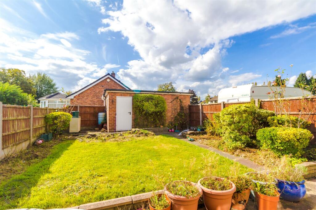 3 bed Detached Bungalow